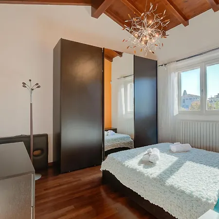 Apartment Sabrina - Happy